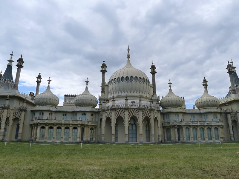 Die Rückseite des Brighton Pavillon, eines der Wahrzeichen der Stadt